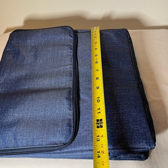 Thirty-One Denim Blue Thermal Tote Bag. New. Perfect for summer - Picture 8 of 8